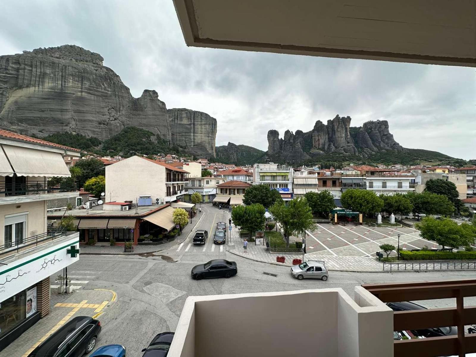 Meteora Gold And Glass Kalambaka Room photo
